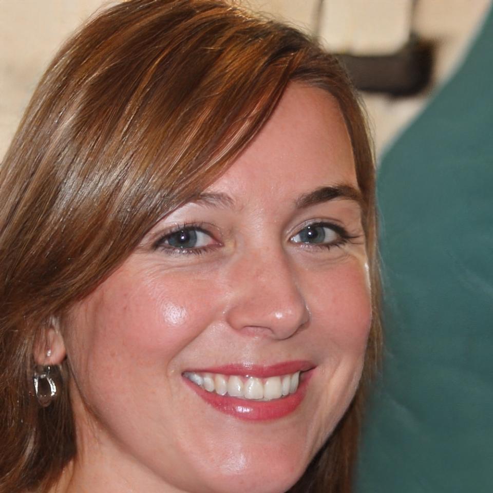 Clémence Fontaine, Responsable contenus